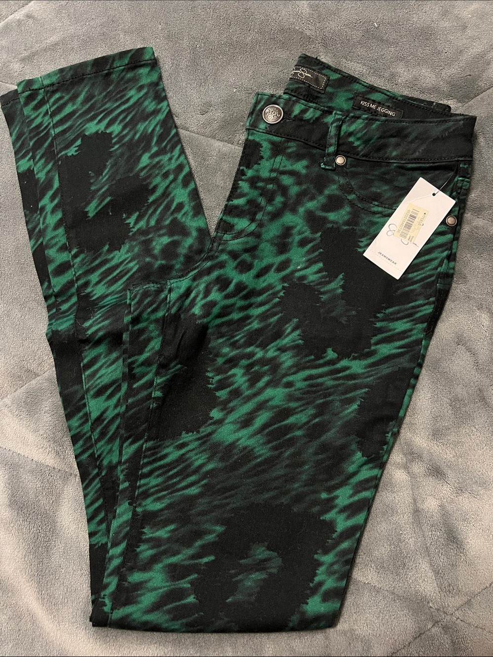 Black and Green Patterned Jeggings